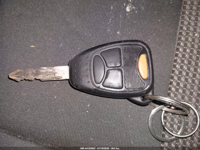 1C4NJRFB9ED585600 Jeep Patriot Latitude
