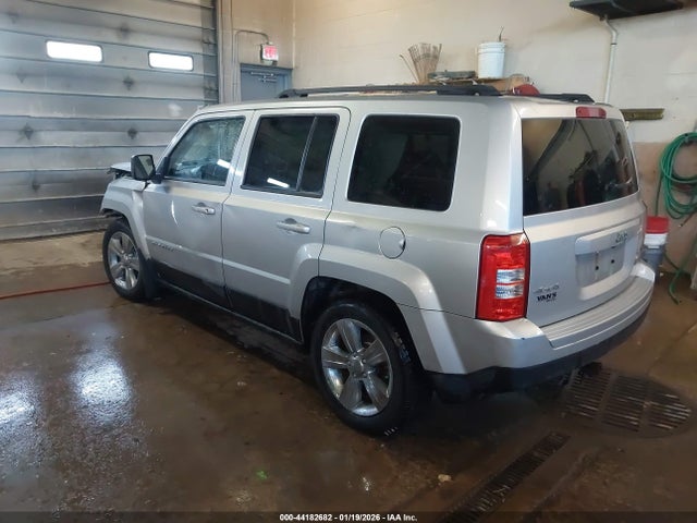 1C4NJRFB9ED585600 Jeep Patriot Latitude