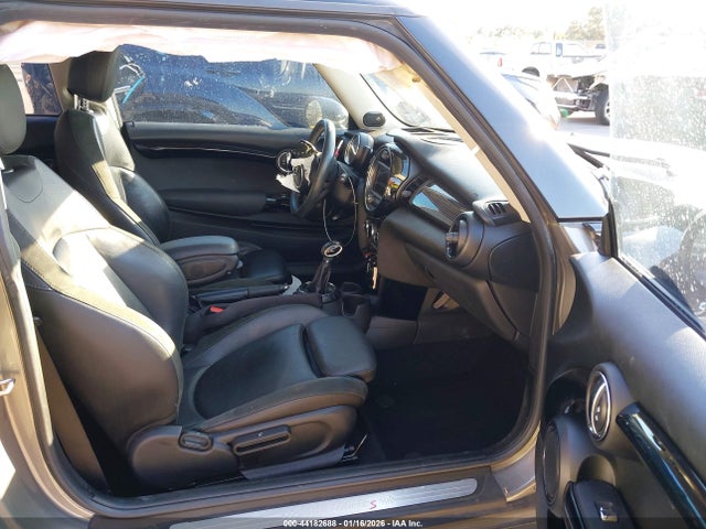 2016 MINI HARDTOP WMWXP7C54G2A44446 Photo 4