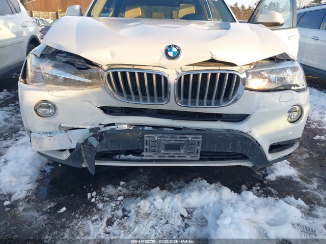 5UXWX9C3XH0W79012 BMW X3 Xdrive28i