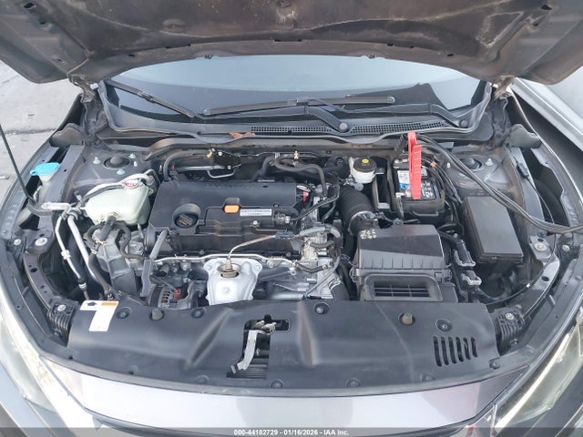 Honda Civic Lx 2018 2HGFC2F50JH570367 Image 10