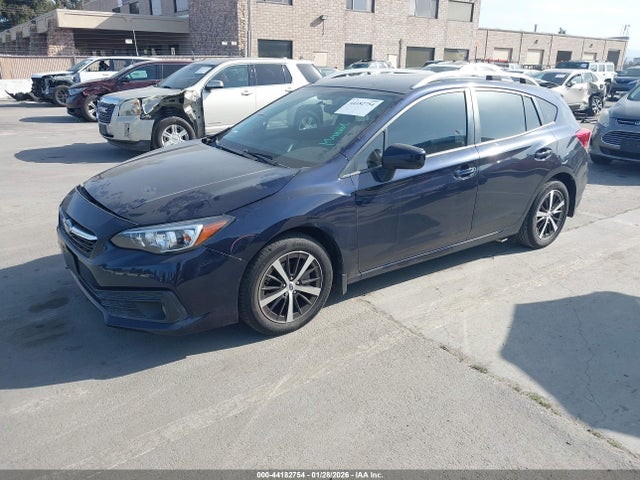 4S3GTAV67L3725915 Subaru Impreza Premium 5-door