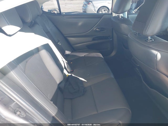 58ADZ1B16NU122367 Lexus ES 350