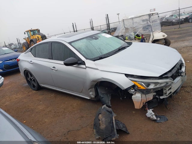 1N4BL4EVXLN302386 Nissan Altima Sl Fwd