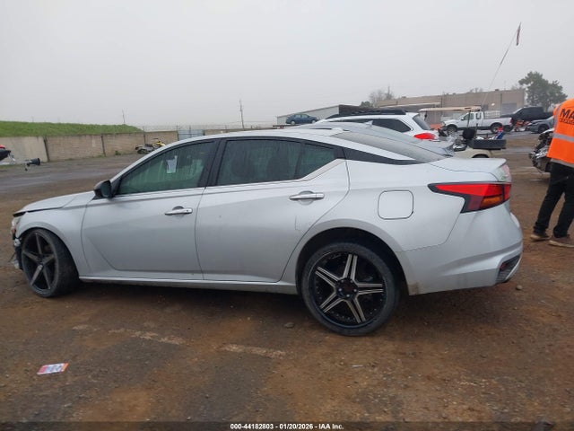 1N4BL4EVXLN302386 Nissan Altima Sl Fwd