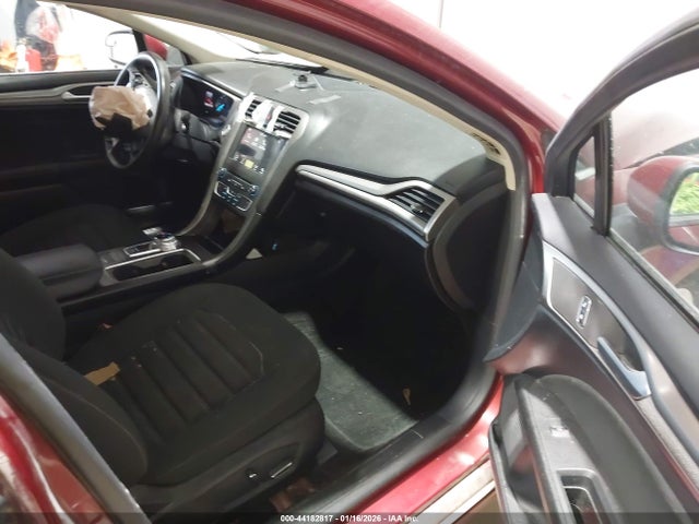 3FA6P0H72JR115150 Ford FUSION SE