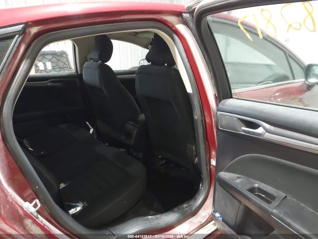 3FA6P0H72JR115150 Ford FUSION SE