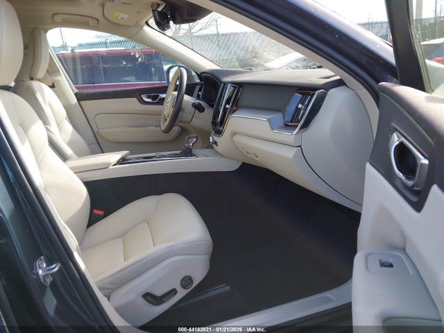 2020 VOLVO XC60 YV4102RK3L1587794 Photo 4