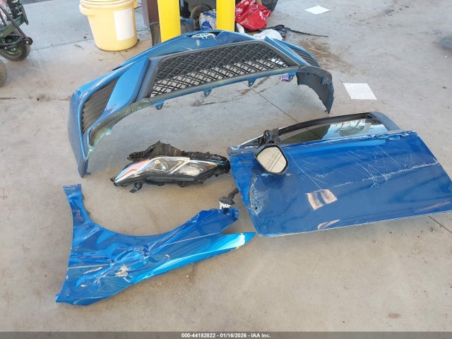 4T1B11HK4JU122951 Toyota CAMRY SE