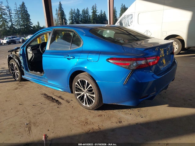 4T1B11HK4JU122951 Toyota CAMRY SE
