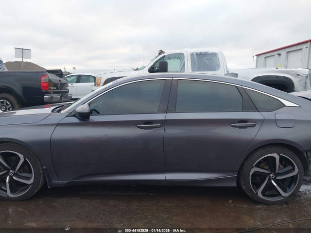 44182829 :رقم المزاد ، 1HGCV1F30KA054340 vin ، 2019 Honda Accord Sport مزاد بيع
