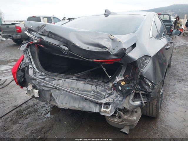 44182829 :رقم المزاد ، 1HGCV1F30KA054340 vin ، 2019 Honda Accord Sport مزاد بيع
