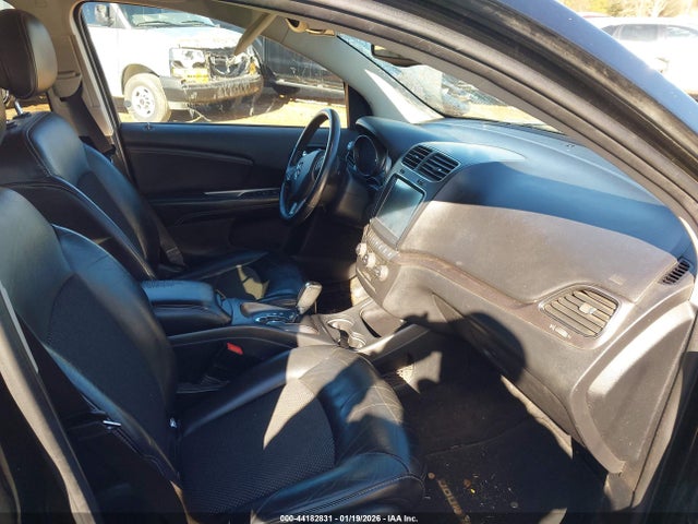 3C4PDDGG1HT554286 Dodge Journey Crossroad Plus Awd