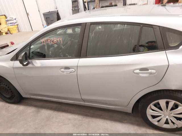 Subaru Impreza 2.0i 2019 4S3GTAA67K3757204 Image 14