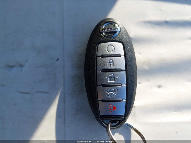 JN8AT2MT3HW406167 Nissan ROGUE SV