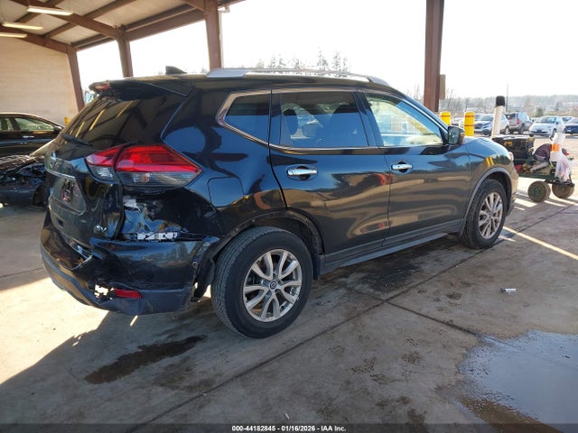 JN8AT2MT3HW406167 Nissan ROGUE SV
