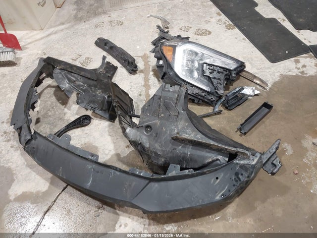 44182846 :رقم المزاد ، 3GKALTEG9RL368121 vin ، 2024 Gmc Terrain Awd Sle مزاد بيع