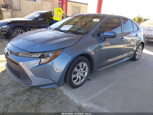 44182856 :رقم المزاد ، 5YFEPMAE3MP188155 vin ، 2021 Toyota Corolla Le مزاد بيع
