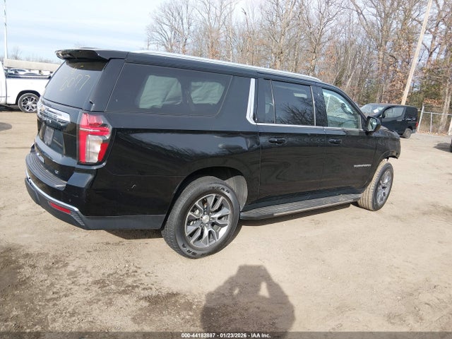 2021 CHEVROLET SUBURBAN 1GNSKCKD9MR481279 Photo 3