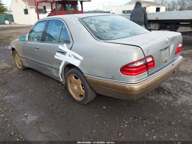Продажа на аукционе авто 1997 Mercedes-benz E 320, vin: WDBJF55F5VA299692, номер лота: 44182901
