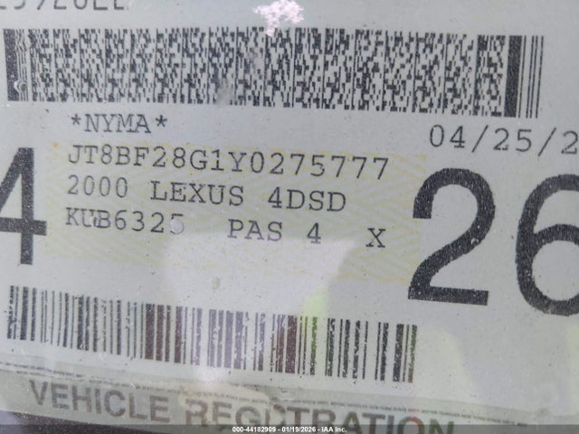 44182909 :رقم المزاد ، JT8BF28G1Y0275777 vin ، 2000 Lexus Es 300 مزاد بيع