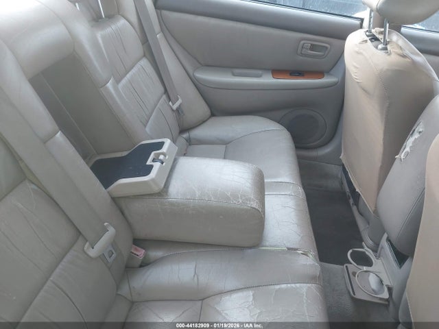44182909 :رقم المزاد ، JT8BF28G1Y0275777 vin ، 2000 Lexus Es 300 مزاد بيع