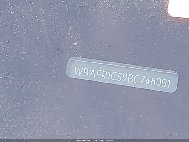Продажа на аукционе авто 2011 Bmw 528i, vin: WBAFR1C59BC748001, номер лота: 44182912