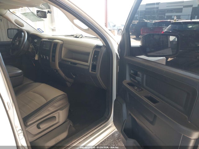44182939 :رقم المزاد ، 1C6RD6FT7CS331318 vin ، 2012 Ram 1500 St مزاد بيع