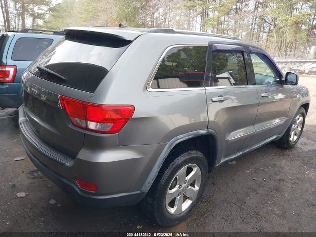 2012 JEEP GRAND CHEROKEE 1C4RJFAT1CC211677 Photo 3