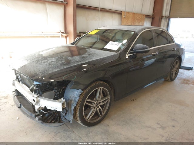 Продаж на аукціоні авто 2019 Mercedes-benz E 300, vin: WDDZF4JB1KA581458, номер лоту: 44182951