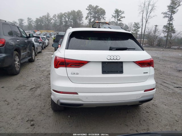 Продажа на аукционе авто 2019 Audi Q3 2.0t Premium, vin: WA1AECF3XK1081900, номер лота: 44182962