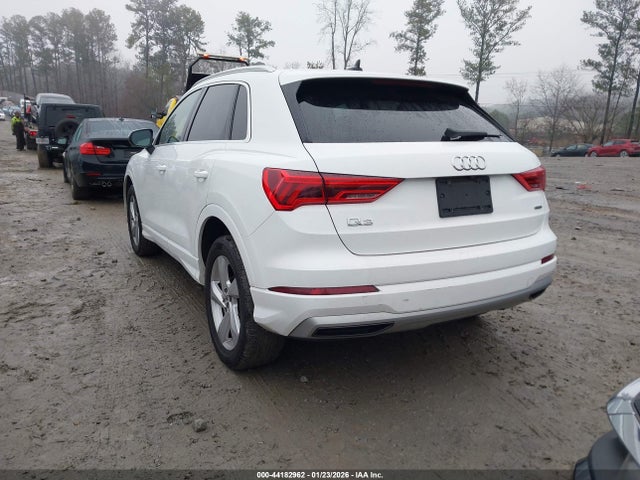 Продажа на аукционе авто 2019 Audi Q3 2.0t Premium, vin: WA1AECF3XK1081900, номер лота: 44182962