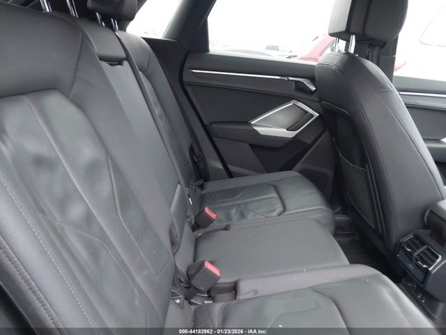 Продажа на аукционе авто 2019 Audi Q3 2.0t Premium, vin: WA1AECF3XK1081900, номер лота: 44182962
