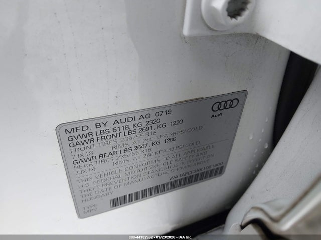 Продажа на аукционе авто 2019 Audi Q3 2.0t Premium, vin: WA1AECF3XK1081900, номер лота: 44182962