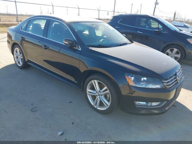 2015 VOLKSWAGEN PASSAT 1VWCV7A39FC085358