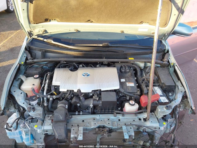 JTDKARFU7J3058756 Toyota Prius Four