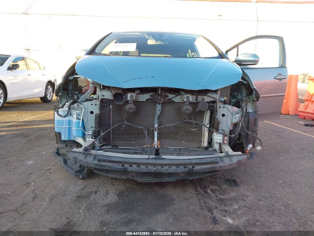 JTDKARFU7J3058756 Toyota Prius Four