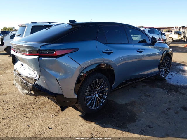 2023 LEXUS RZ 450E JTJAAAAB3PA006206 Photo 3