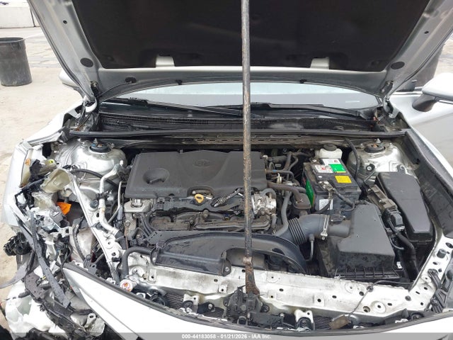 4T1G11AK9NU700435 Toyota CAMRY SE