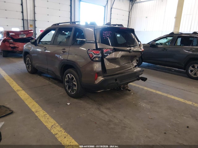 44183060 :رقم المزاد ، JF2SLDDC4SH500440 vin ، 2025 Subaru Forester Premium مزاد بيع