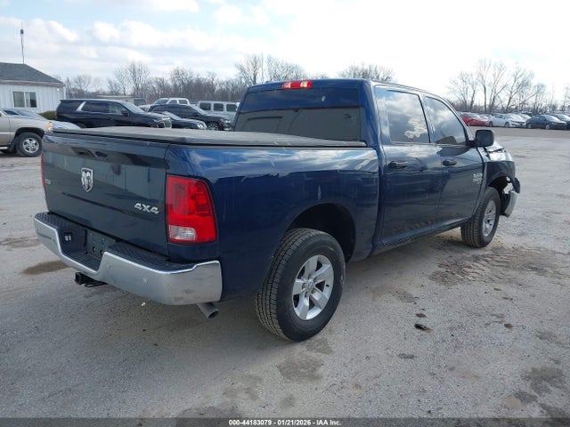 1C6RR7LG7NS192924 RAM 1500 Classic Slt 4x4 5&#039;7 Box