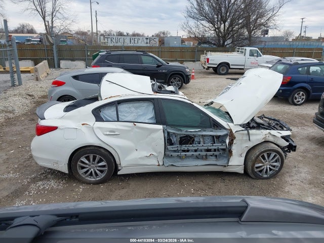 44183094 :رقم المزاد ، JN1BV7AP3FM351987 vin ، 2015 Infiniti Q50 Premium/sport مزاد بيع