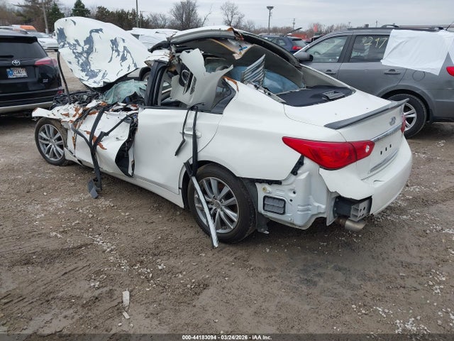 44183094 :رقم المزاد ، JN1BV7AP3FM351987 vin ، 2015 Infiniti Q50 Premium/sport مزاد بيع