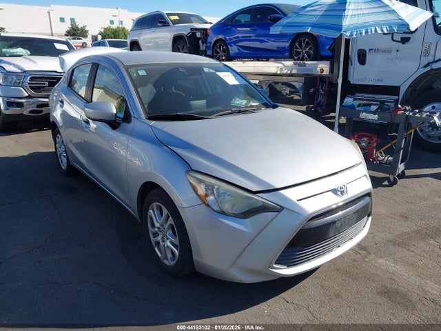 3MYDLBYV1JY325348 Toyota YARIS IA