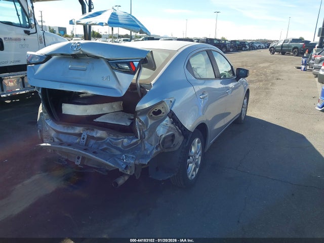 3MYDLBYV1JY325348 Toyota YARIS IA