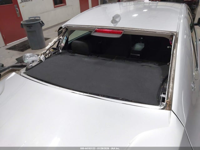 1G11Z5S32KU116416 Chevrolet IMPALA LT
