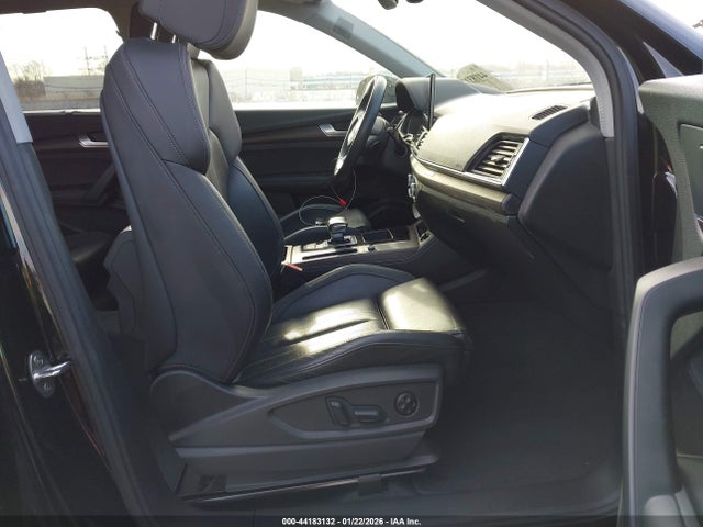 2023 AUDI Q5 WA1BBAFY1P2038366 Photo 4