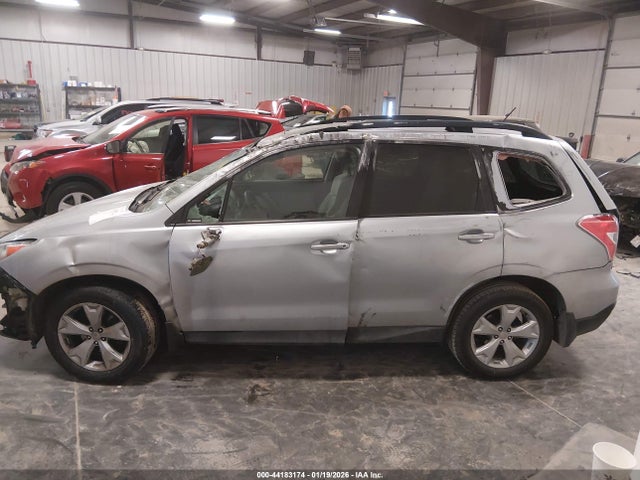 Продажа на аукционе авто 2015 Subaru Forester 2.5i Premium, vin: JF2SJAFC1FH404630, номер лота: 44183174