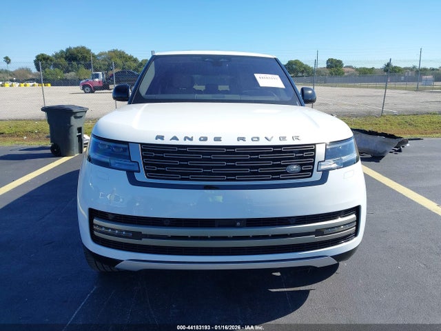 SALKP9FU1PA048011 Land Rover Range Rover P400 Se