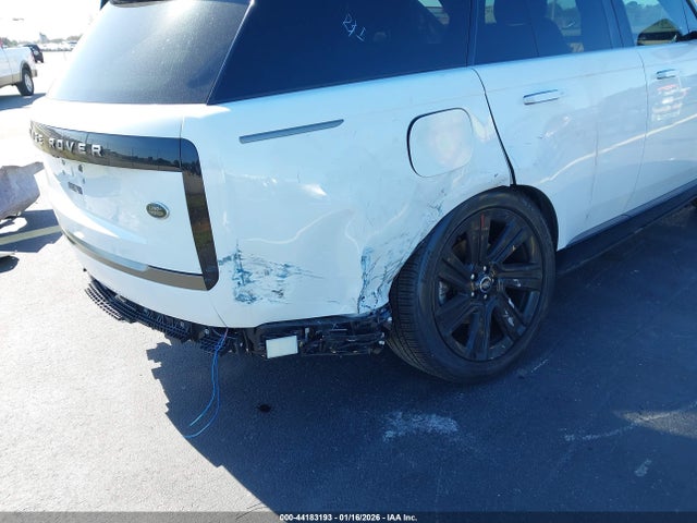 SALKP9FU1PA048011 Land Rover Range Rover P400 Se